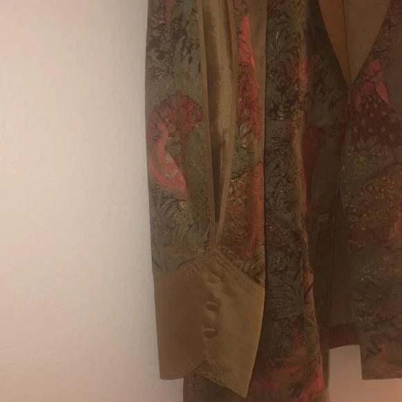 Nice silk Vintage Jacket Size 12 - Picture 3 of 8